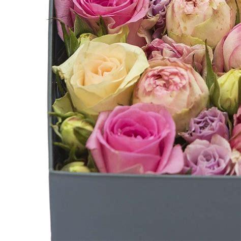flower delivery in budapest|Flower courier .